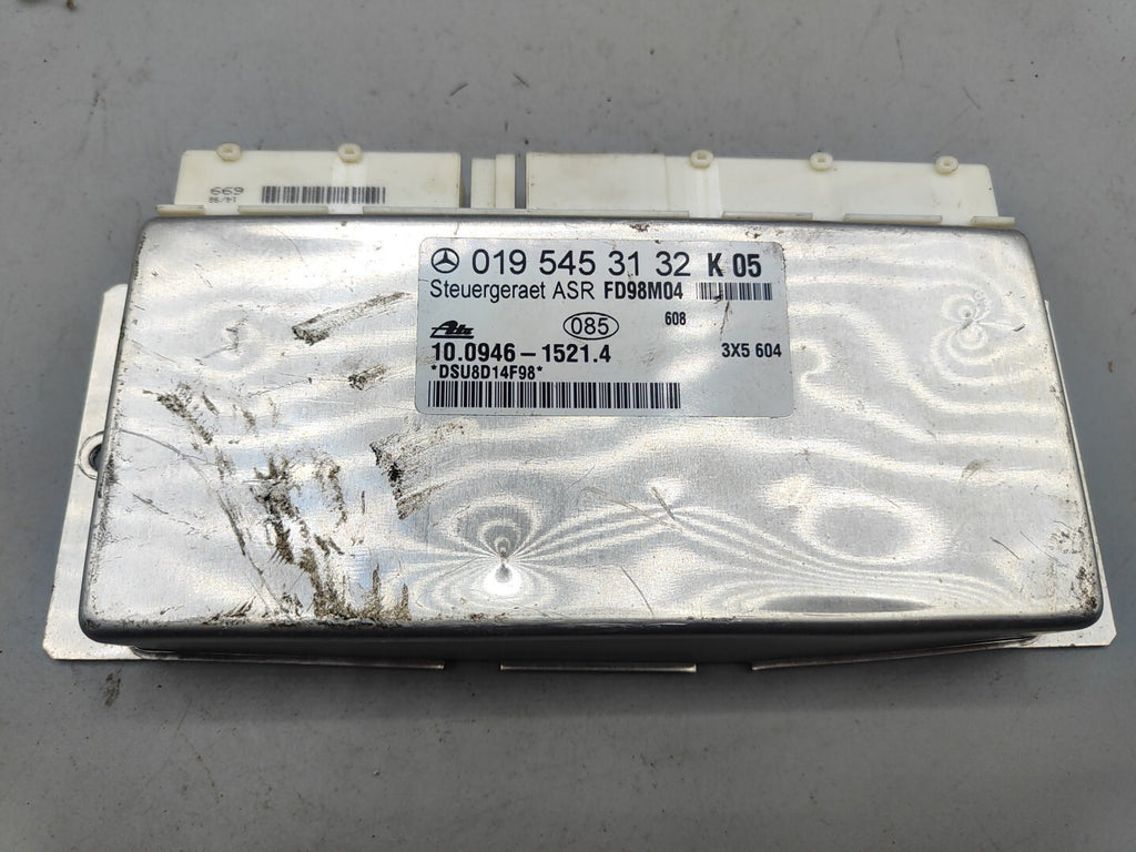 Mercedes Benz C W202 S202 Petrol ABS ASR Control Unit ECU 0195453132