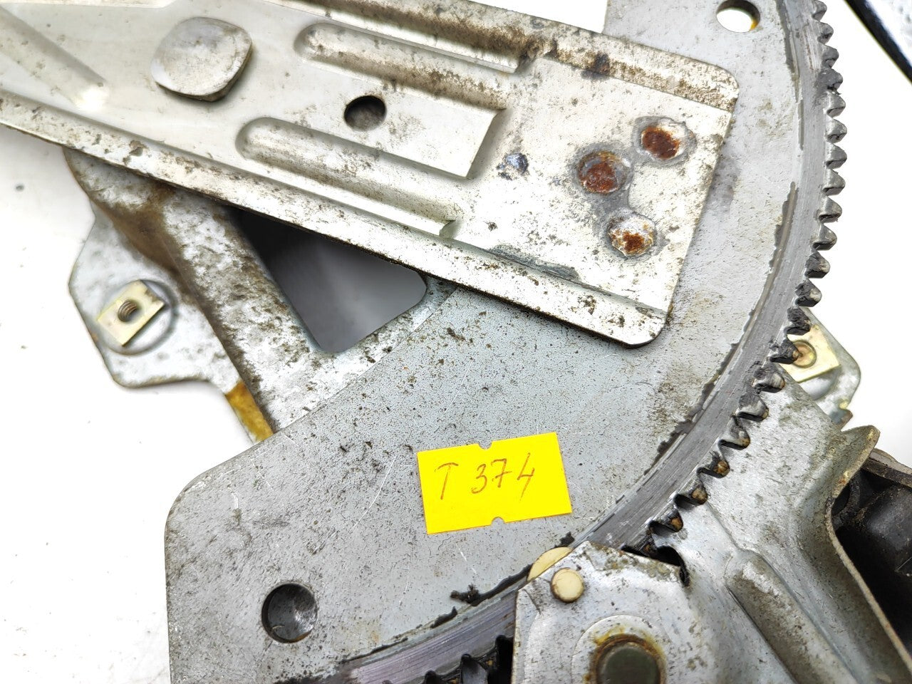 Alfa Romeo 166 2.4JTD 2002 Front Left  Door Window Regulator Motor