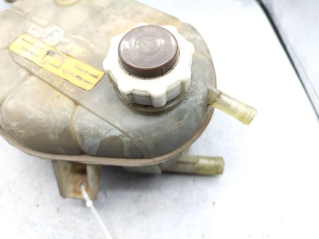 Renault Master II 1999 Water coolant expansion tank reservoir 7700838740 