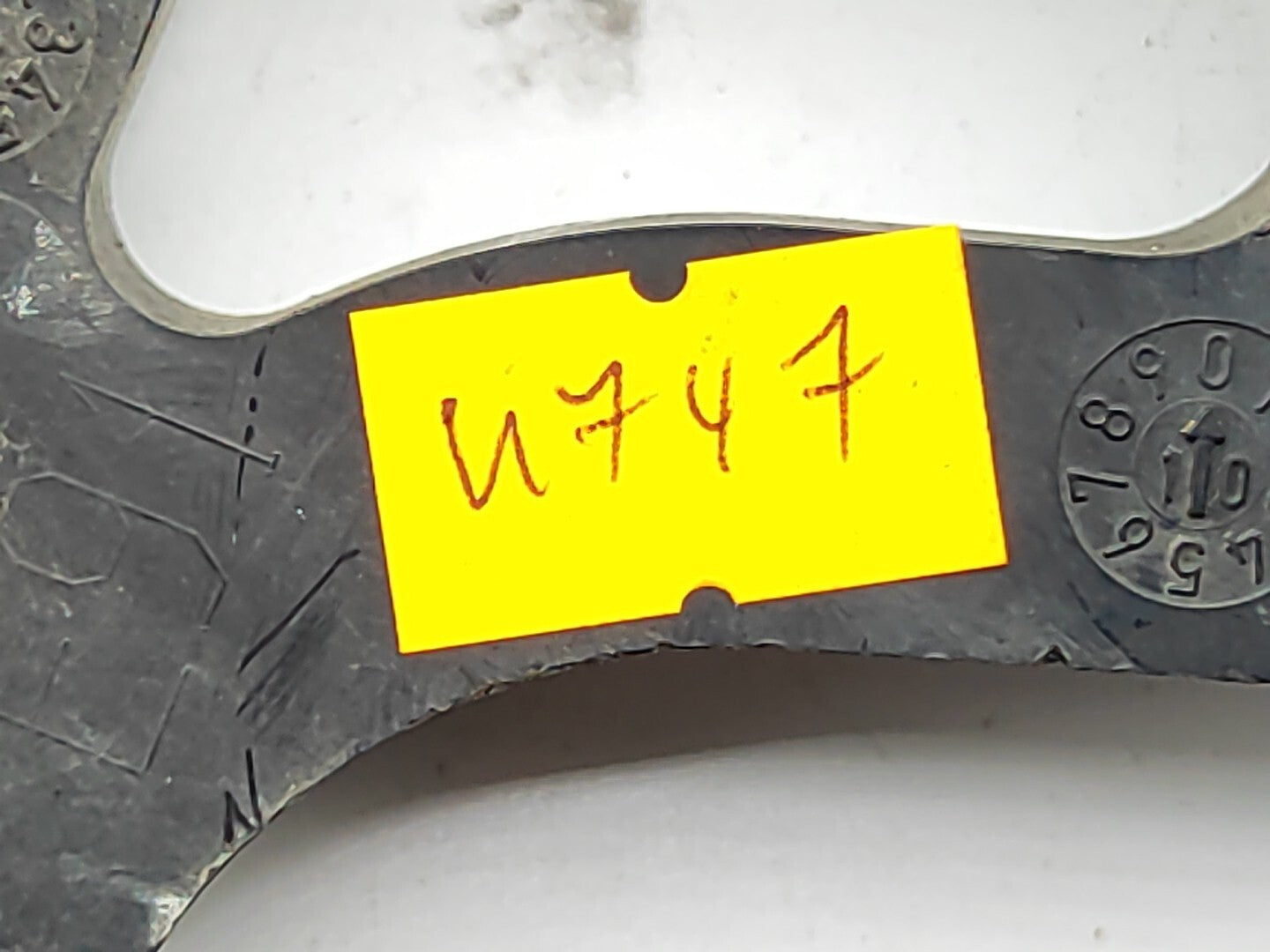 BMW 3 Series E91 Estate 2006 Rear Right Side Bumper Bracket 7127718 51127127718