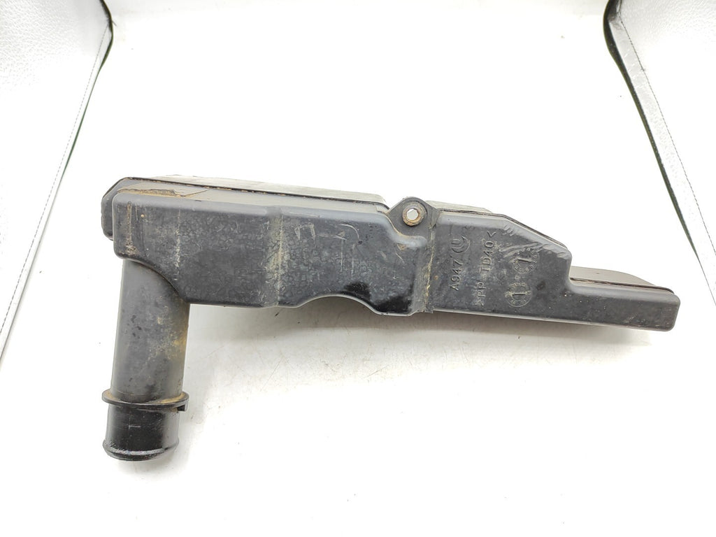 Alfa Romeo 156 1.9JTD 103kW 2002 Engine Air Intake Pipe Box Resonator 60630540