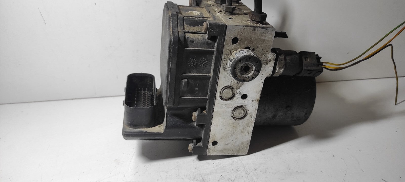 Alfa Romeo GT 1.9JTD 2006 Diesel ABS Brake Pump Unit 0265225226 0265950183