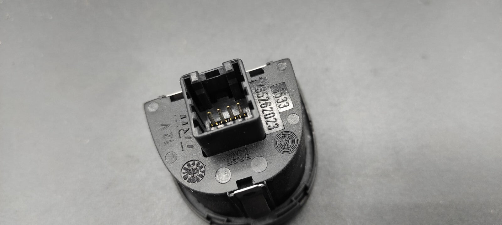 Alfa Romeo GT 1.9JTD 2002 Mode / Headlight Height Switch 735262023