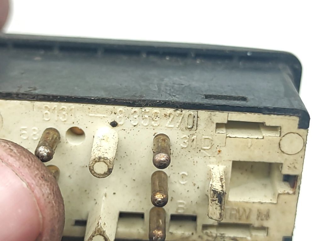 BMW 5 Series E34 1992 Sunroof switch button 8359270 