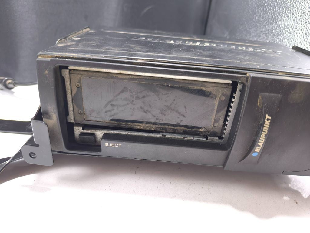 Alfa Romeo 159 2007 CD DVD changer 7607700014 