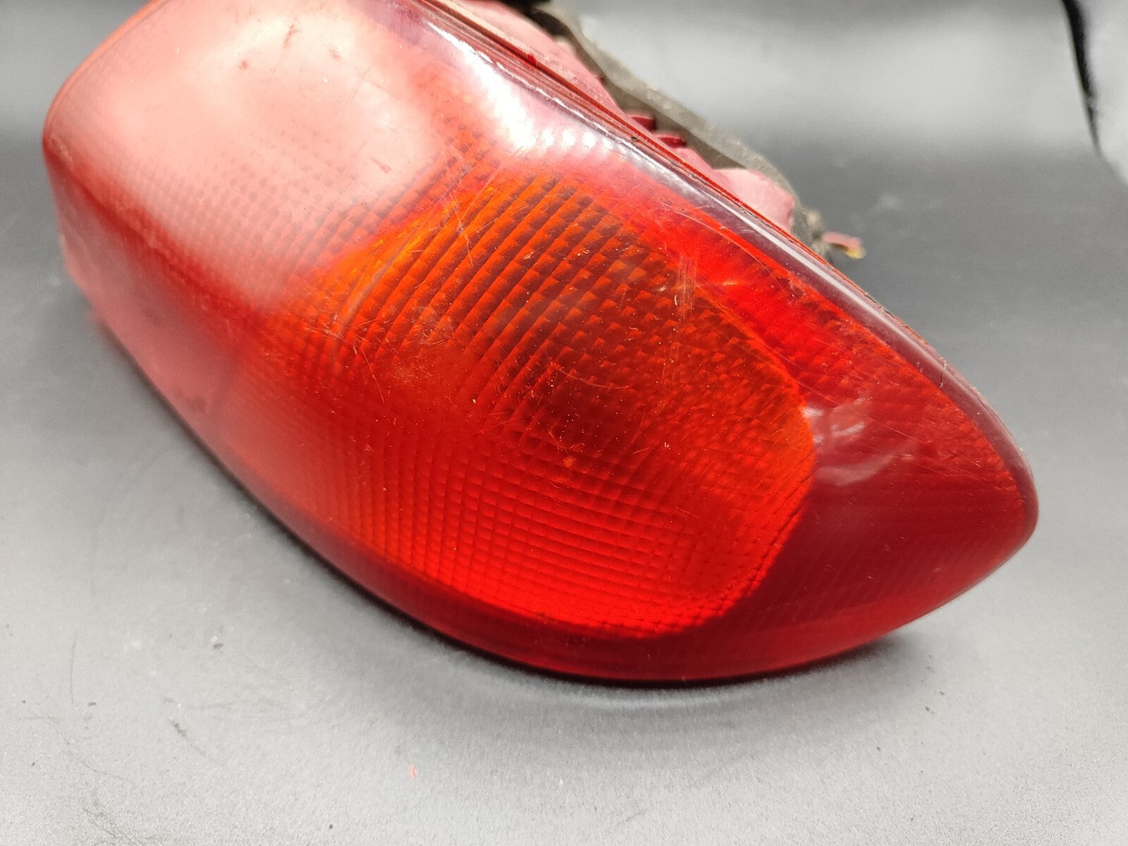 Alfa Romeo 166 2.4JTD 110KW 10V 2003 LHD Rear Right Body Outer Taillight Light