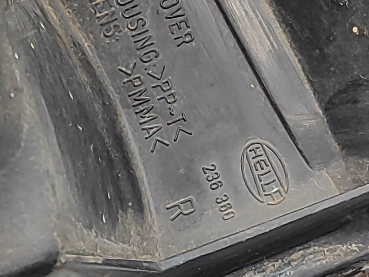 Rover 600 620 618 1997 LHD Rear Right Taillight Light 236360