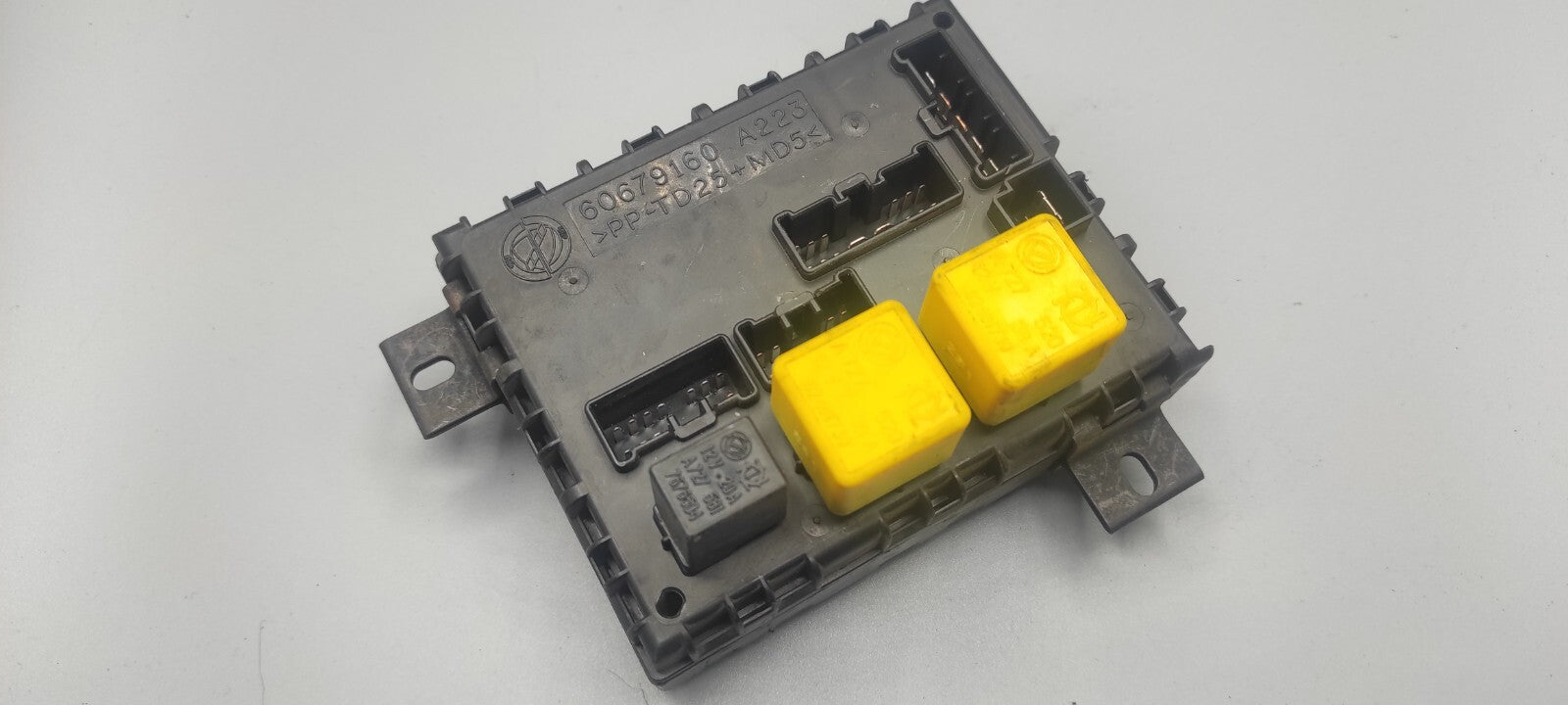 Alfa Romeo 156 2.4JTD 110kW Diesel 2002 Fuse Relay Module Unit 60679160