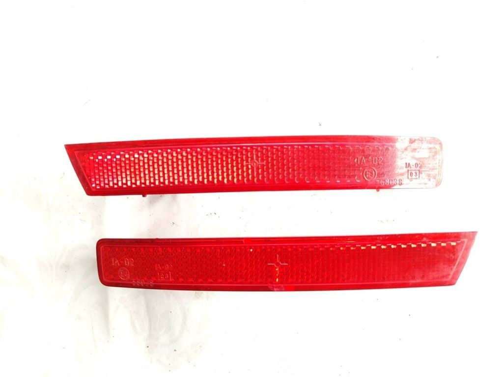 Alfa Romeo 147 Facelift 2005 rear bumper light reflector 46778631 