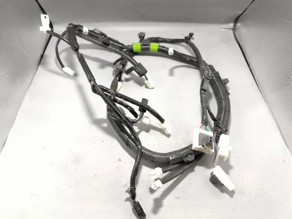 Mazda 3 BM III Hatchback 2014 Rear Tailgate trunk wiring harness BHV367060A 