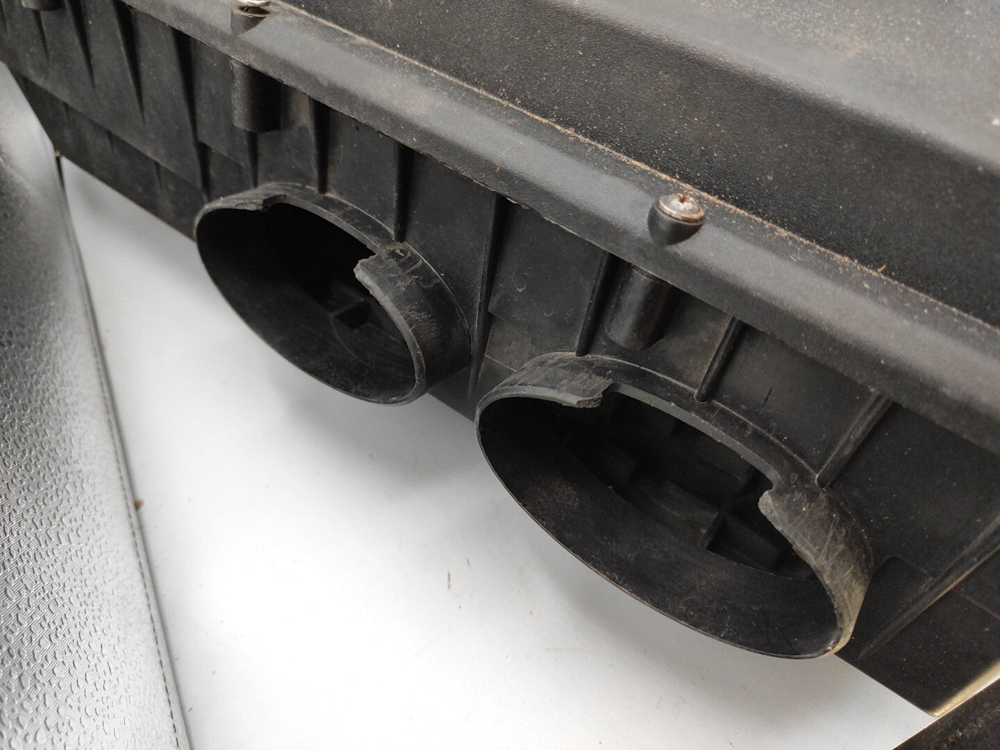Jaguar X Type 2.0D 96kW 2004 Diesel Engine Air Filter Box 4X439600BC