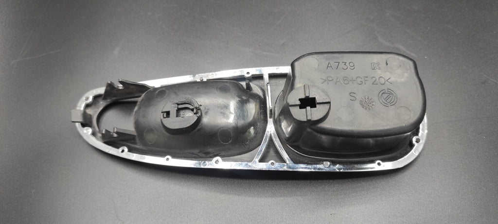 Alfa Romeo 156 2.4JTD 110kW 2003 Rear Left Door Inner Handle Trim Ashtray