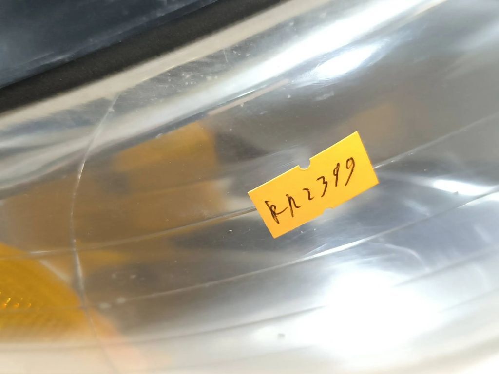 Chrysler Voyager 1998 LHD Front Right Side headlight headlamp 203163 