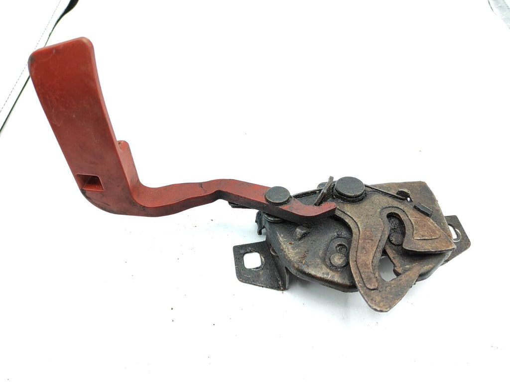 Alfa Romeo 156 SW 2.4JTD 110kW 2001 Front Bonnet Hood Lock Mechanism