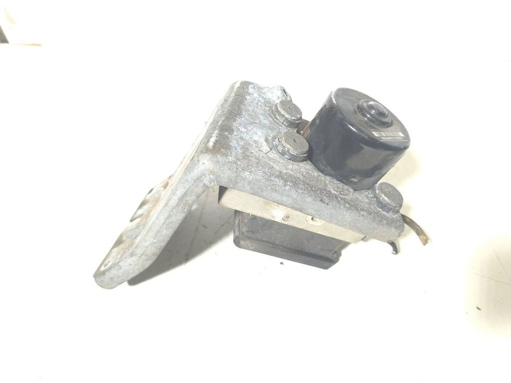 Volvo S60 2004 ABS Pump P08671223 