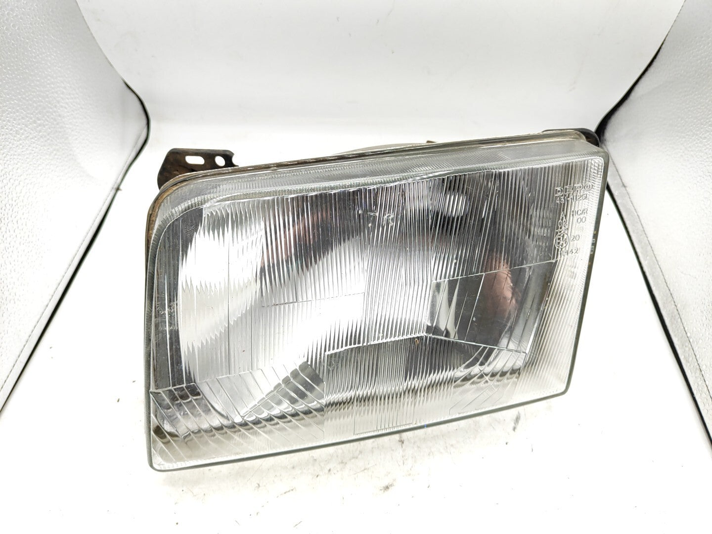 Ford Transit T 1991 LHD Front Left Side Headlight Lamp Light 4311125L