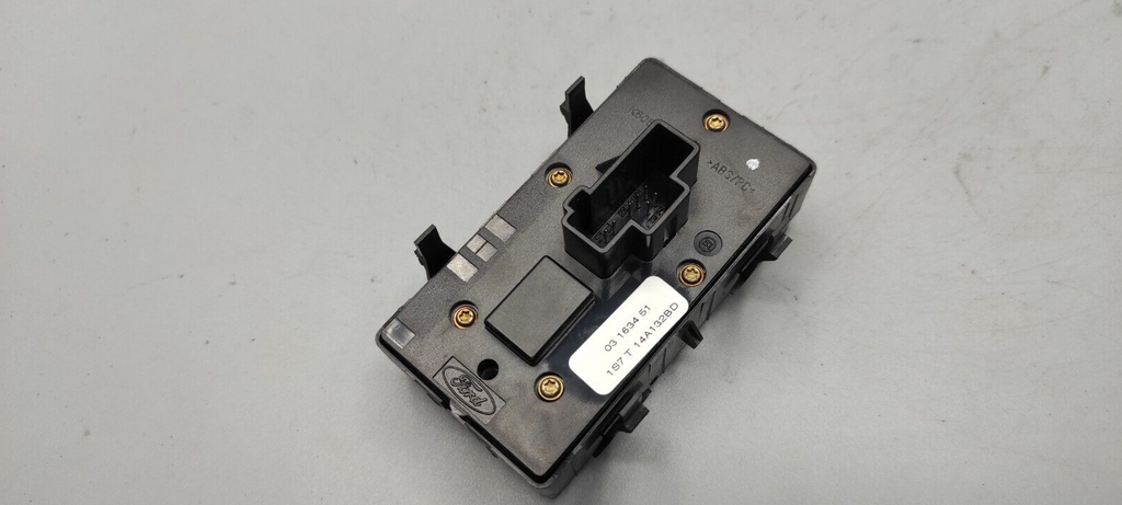 Ford Mondeo MK3 2.5 V6 2005 Front Driver Electric Window Switch 1S7T14A132BD
