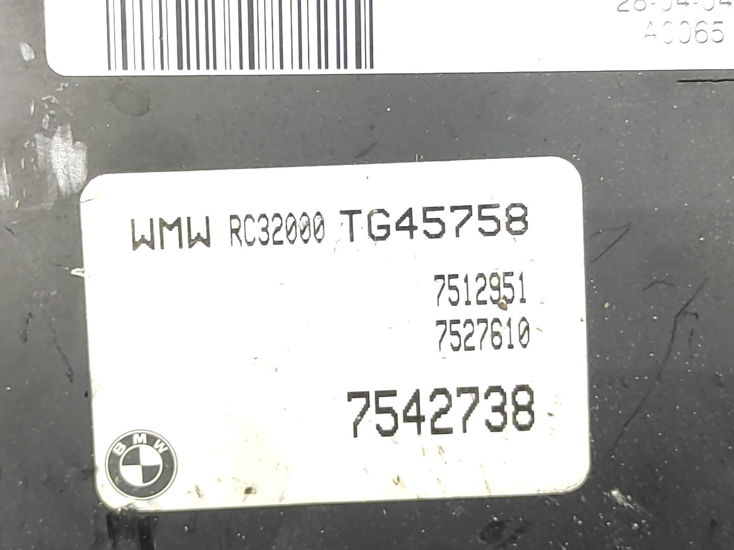 Mini Cooper R50 1.6i Engine  control unit module ecu 12147527610