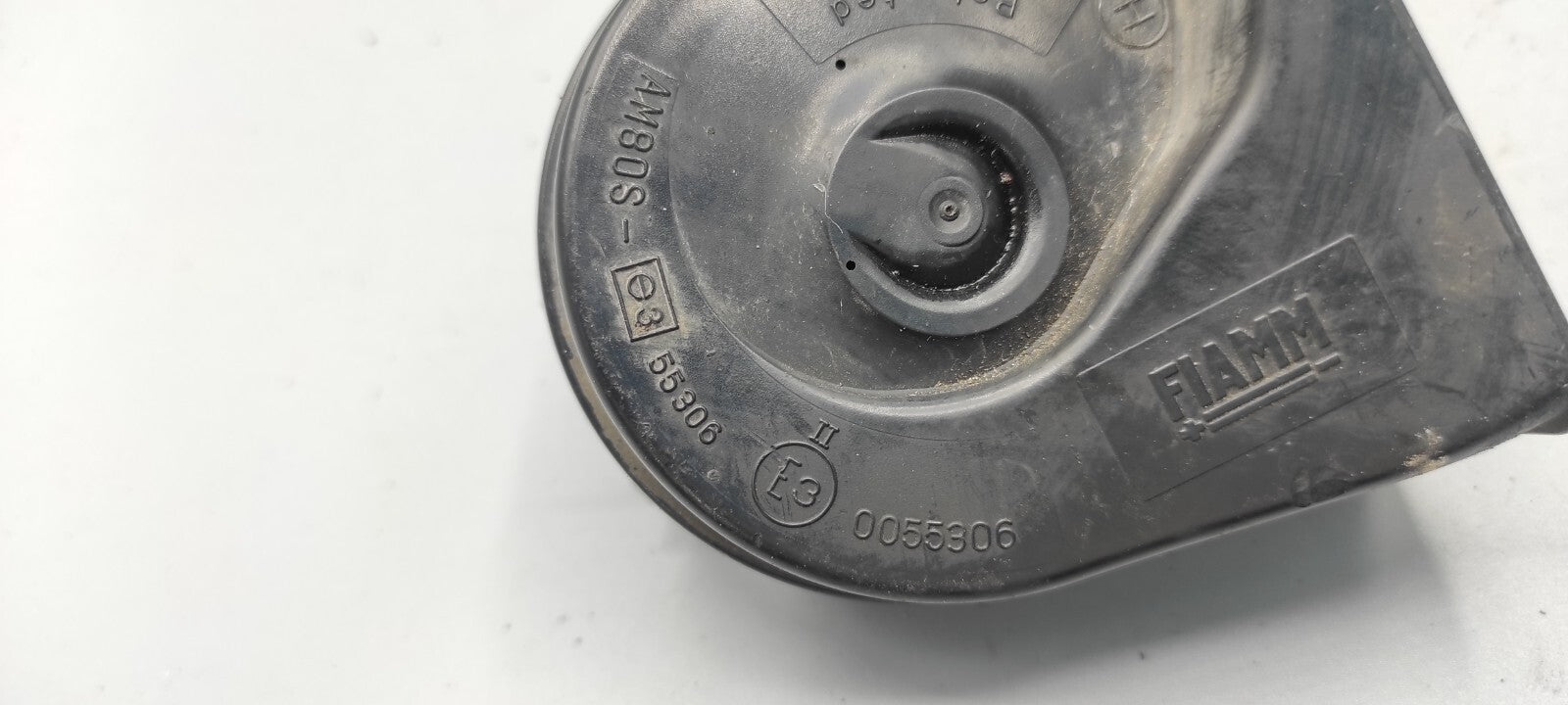 Alfa Romeo GT 1.9JTD 110kW Diesel 2006 Front Horn 0055306