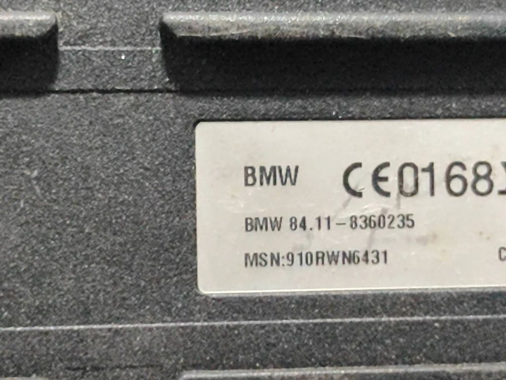 BMW 5 E39 1996 Phone control unit module 84118360235 