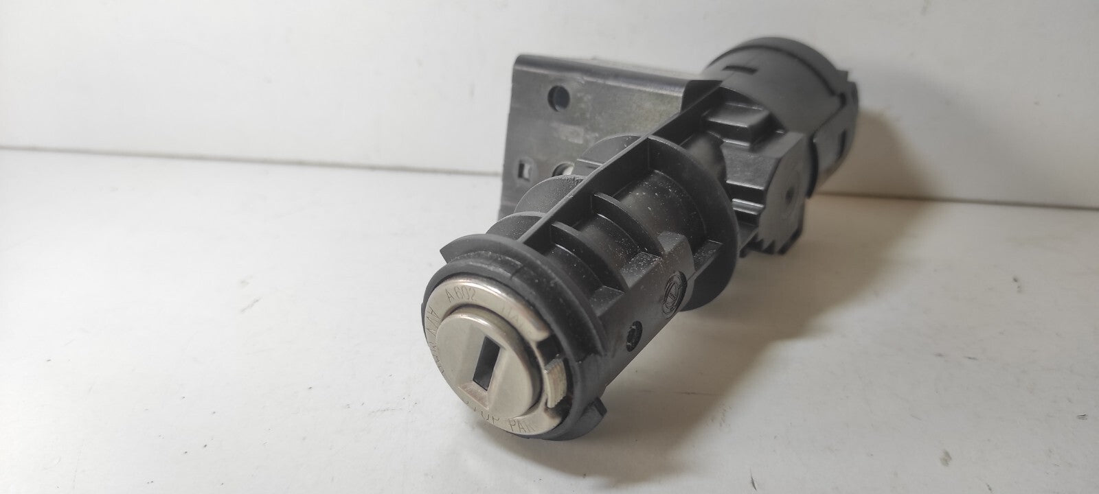 Alfa Romeo 147 1.9JTD 85kW Diesel 2003 LHD Ignition Lock Barrel