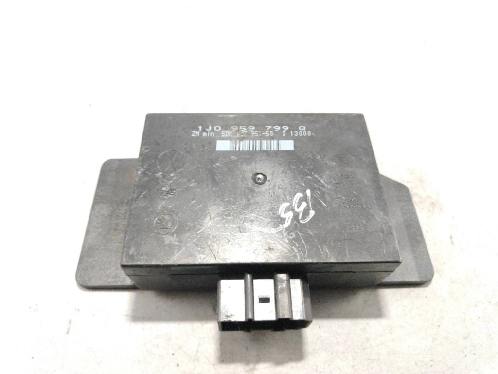 Volkswagen Golf 2000 Comfort convenience body module 1J0959799Q 