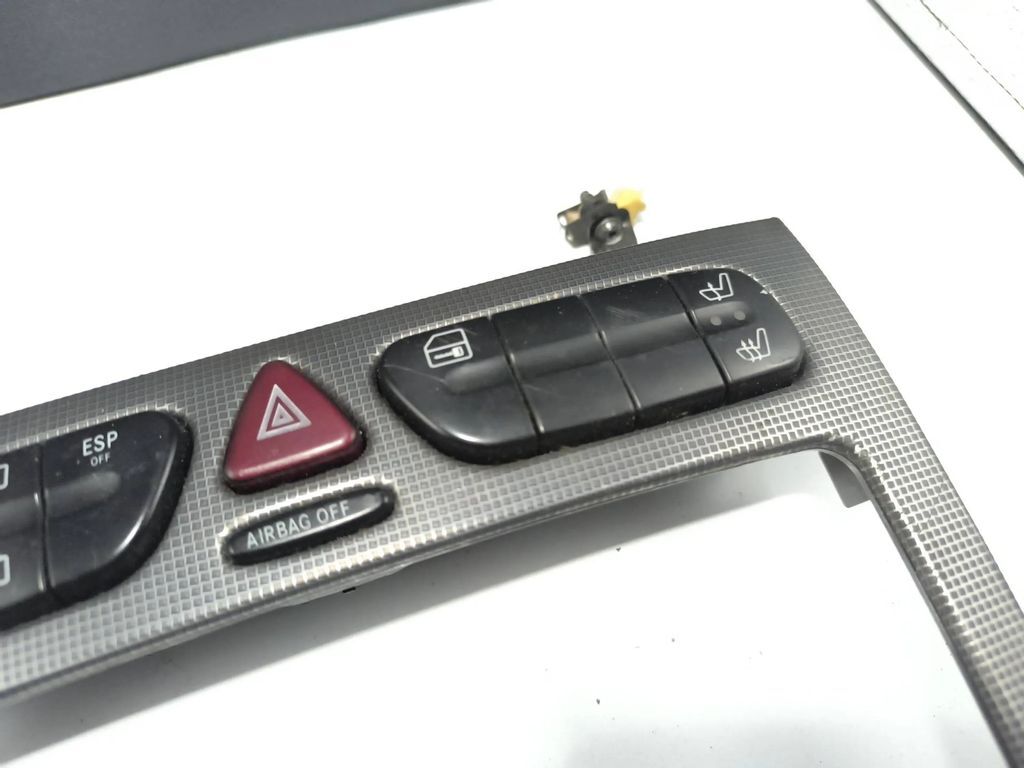 Mercedes-Benz C W203 2002 Front Center Panel AC heater control trim A203680 