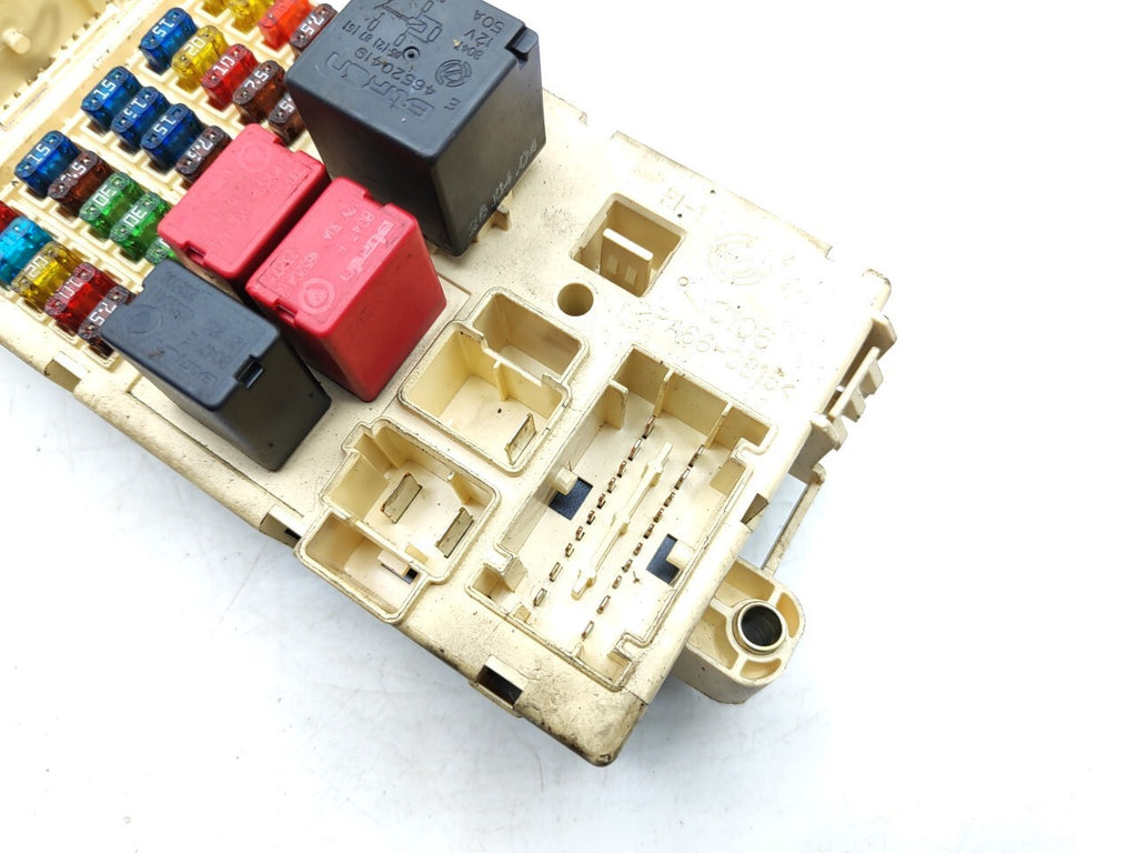 Alfa Romeo GT 2004 Fuse Box Control Unit Module 46558758 60684629
