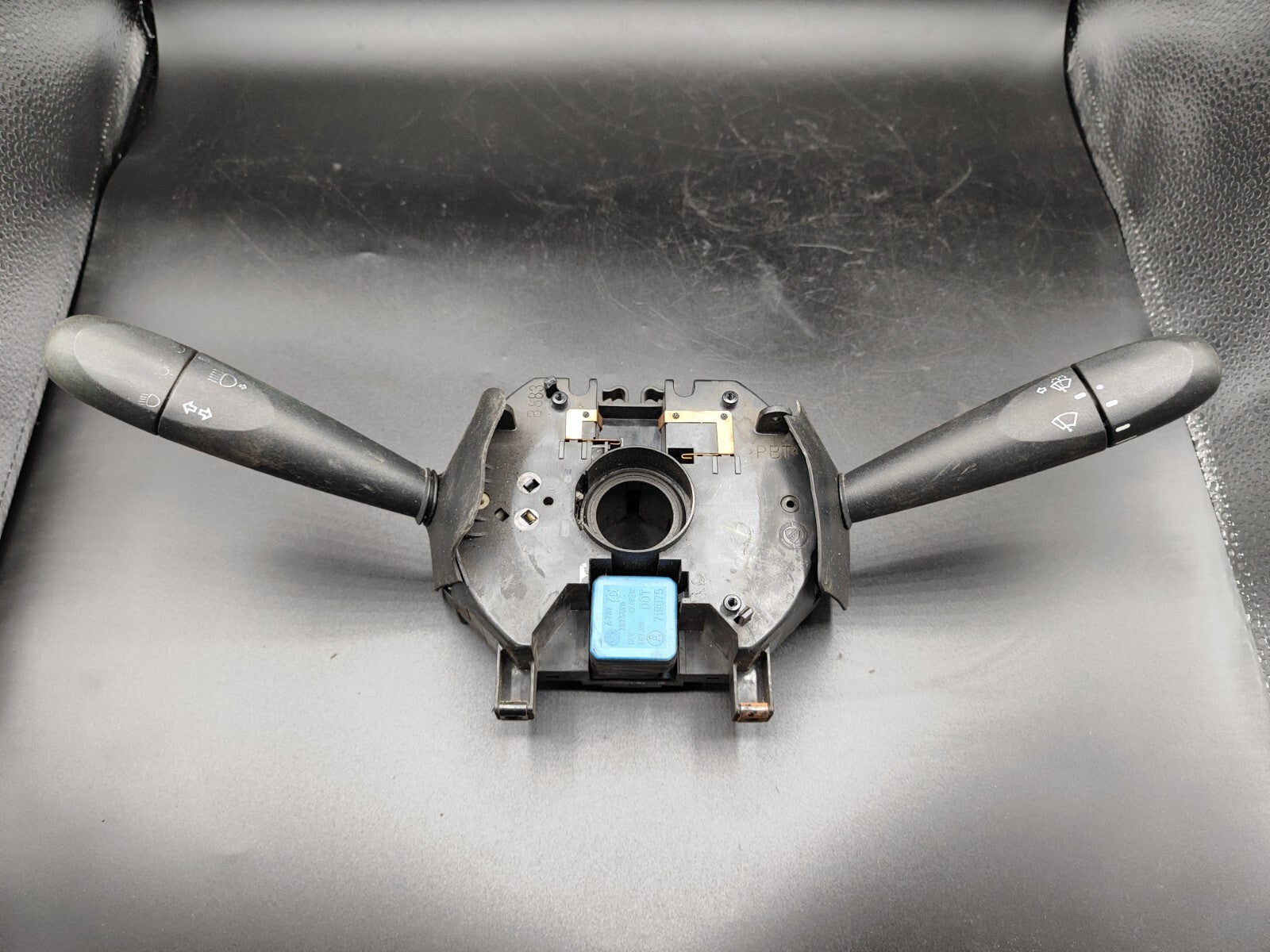 Alfa Romeo 156 1.9JTD 2000 Indicator Wiper Turn Light Stalk Lever 7573490