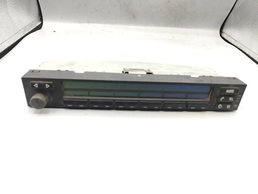 BMW 7 E38 1998 Radio CD player head unit 7608710040 