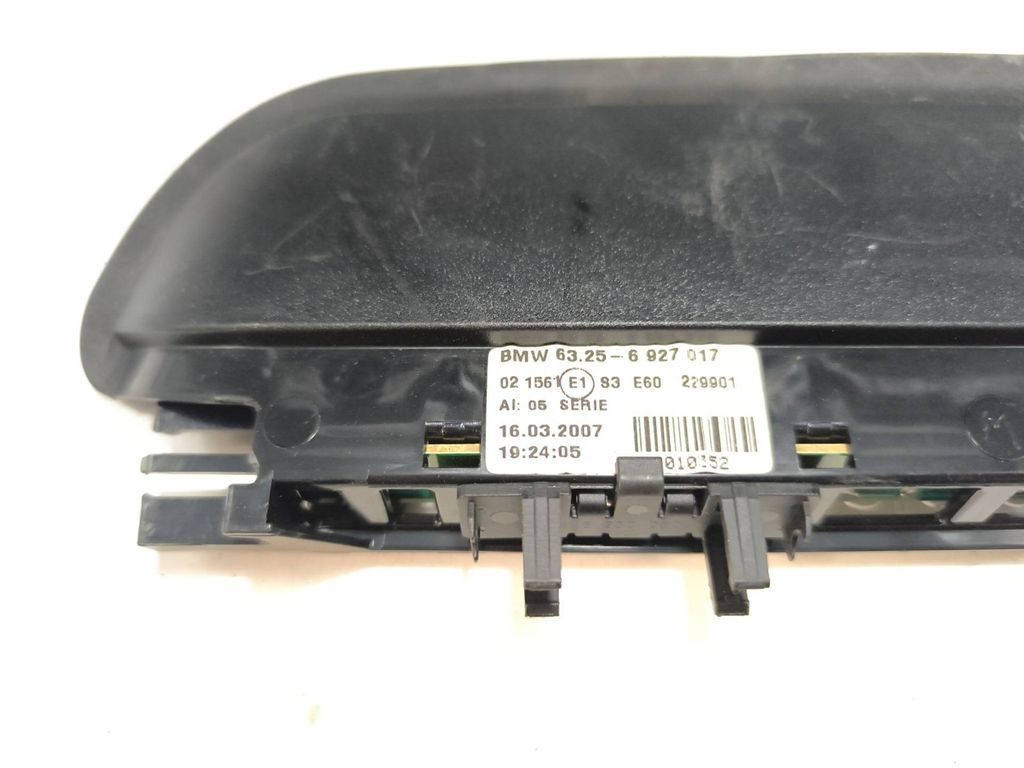 BMW 525 E60 E61 2008 Rear Third brake center stop light 6927017 
