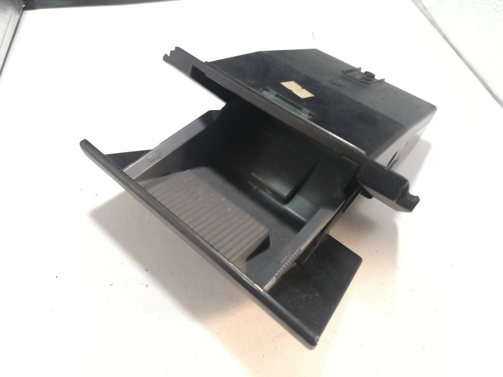Volvo 850 1992 Front ashtray insert 6795 