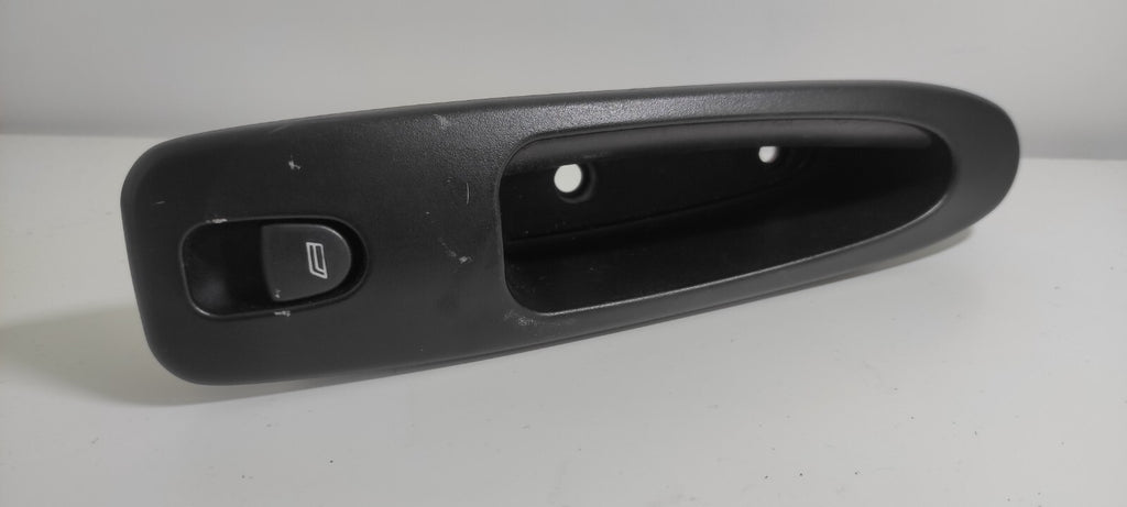 Alfa Romeo 166 2.4JTD 110kW 2002 Door Electric Window Switch Trim 156029686