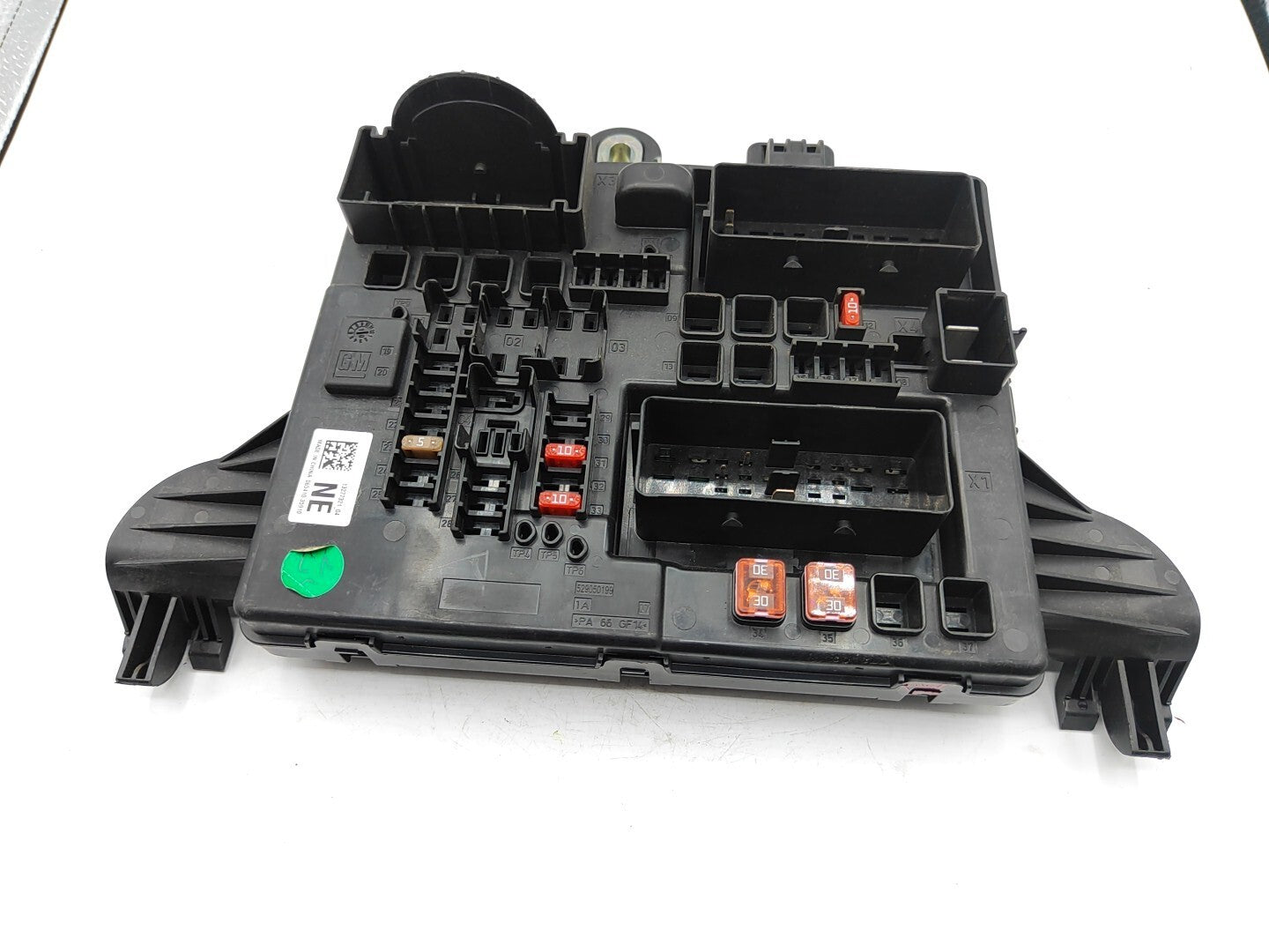 Opel Insignia A 2011 Fuse Module 13277321 1327732104