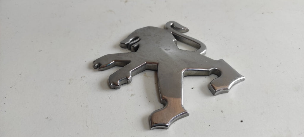 Peugeot 607 3.0i V6 Petrol 2001 Logo / Emblem / Sticker 9631717280