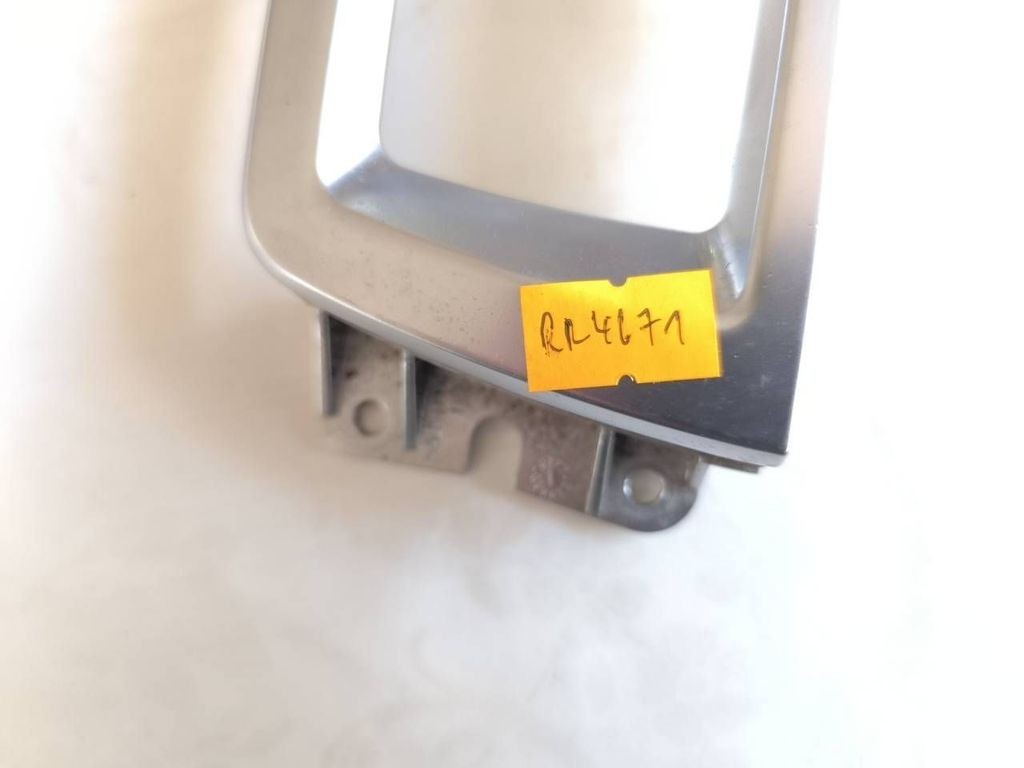 BMW 5 F11 2011 LHD Gear shifter surround trim plastic 10041037 