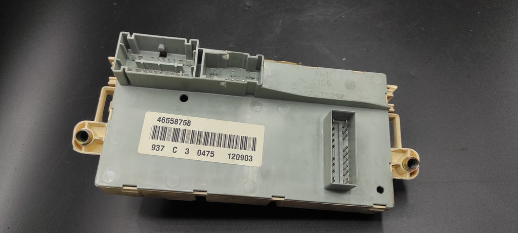 Alfa Romeo GT 2004 Fuse Box Control Unit Module 46558758 60684628