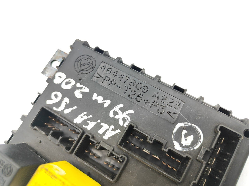 Alfa Romeo 156 2.0TS 2000 Fuse Relay Module Unit 46447809