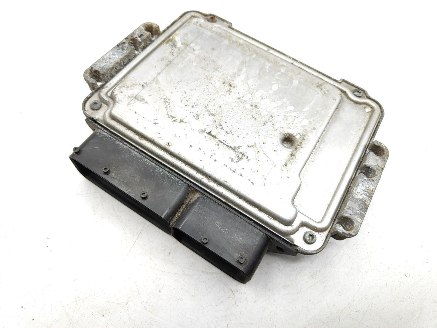 Alfa Romeo GT 1.9JTD 110kW 2004 Engine Control Unit ECU 55206271