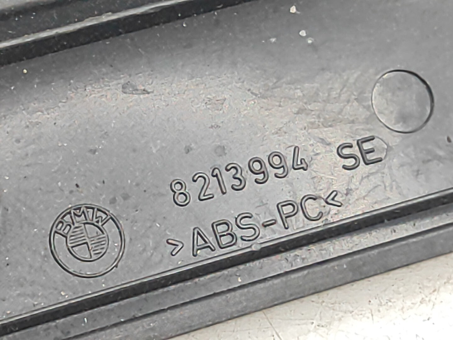 BMW 3 Series E46 1999 LHD Front Right Door Card Stripe Trim Carbon 8213994