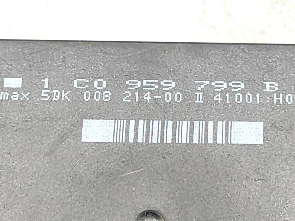 Volkswagen PASSAT B5.5 2004 Comfort convenience body module 5DK00821400 