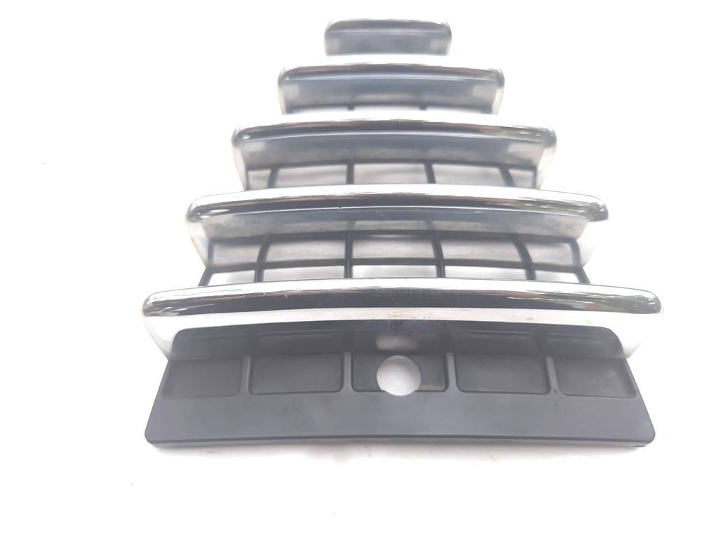 Alfa Romeo 147 Facelift 8V 2005 Front bumper upper radiator grill LS383060 