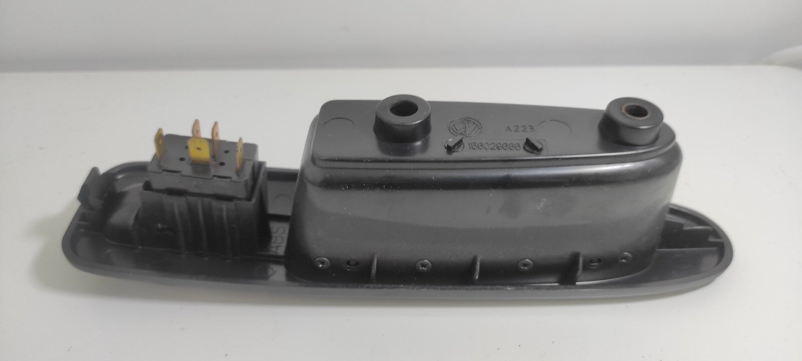 Alfa Romeo 166 2.4JTD 110kW 2002 Door Electric Window Switch Trim 156029686
