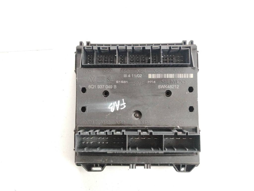 Skoda Fabia Mk1 (6Y) 2004 Comfort convenience body module 6Q1937049B 5WK48212