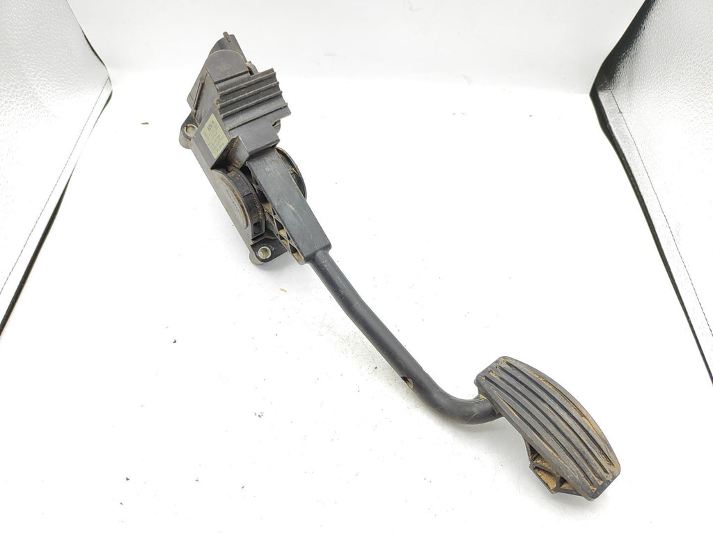 Alfa Romeo GT 1.9JTD 2004 Accelerator Gas Pedal 46776364 0280752228
