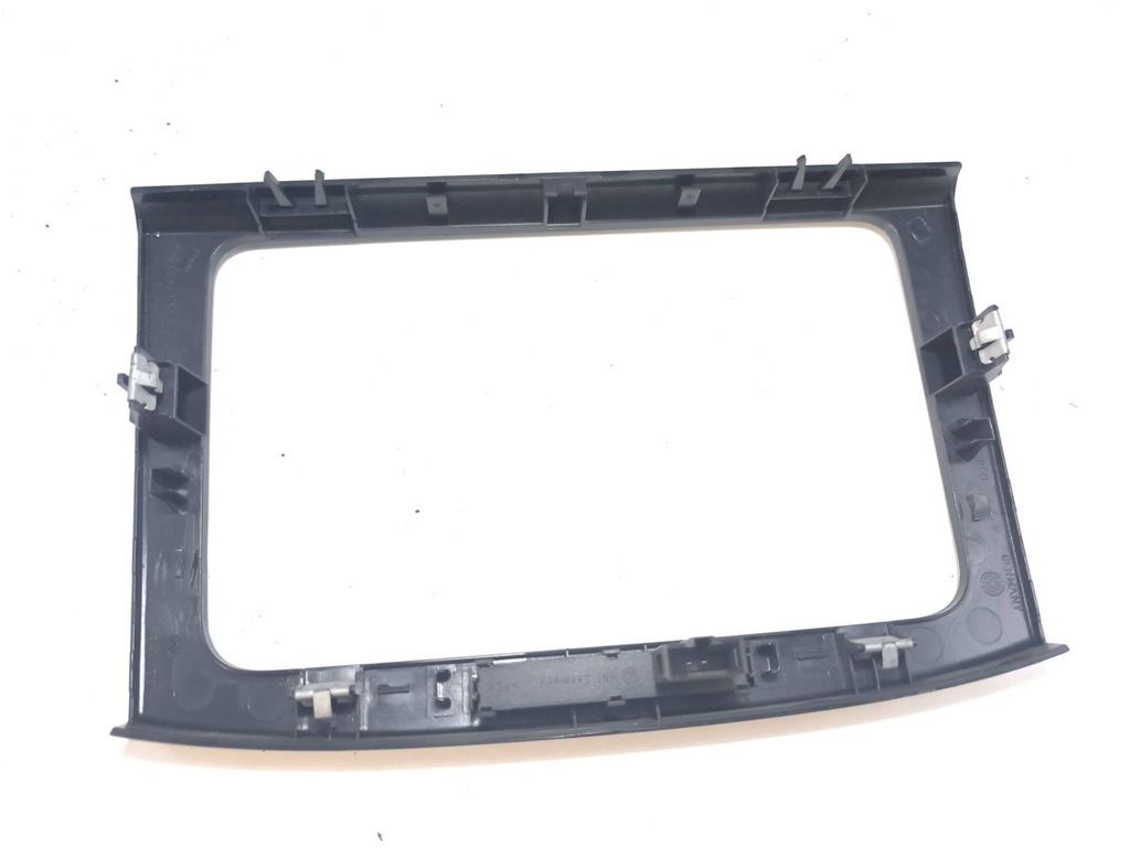 Volkswagen PASSAT B6 2008 Radio GPS head unit trim 3C0858069AC 