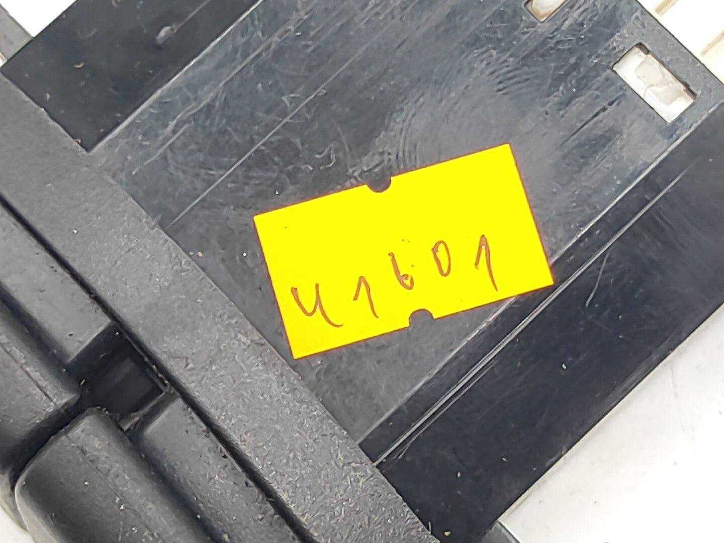 Rover 600 618 620 623 1994 Window Defrost Adjust Control Switch Button