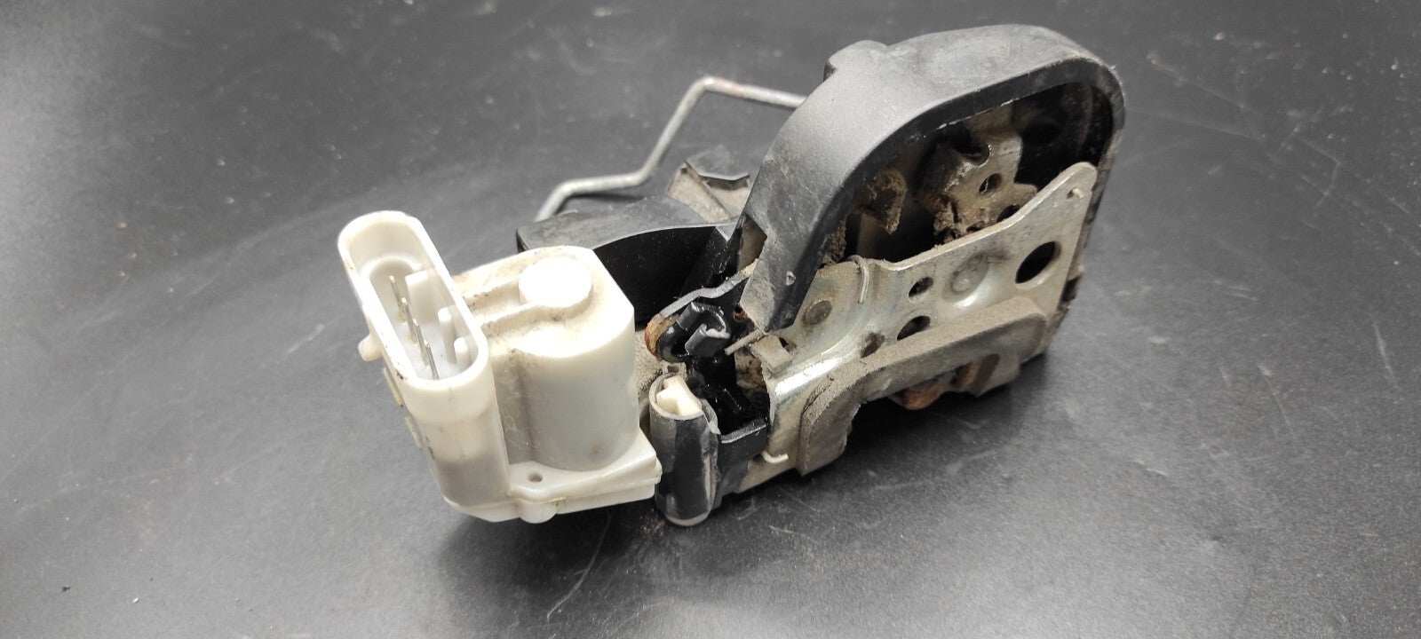 Alfa Romeo 147 1.9JTD 16V Diesel 2004 LHD Rear Right Door Lock B792