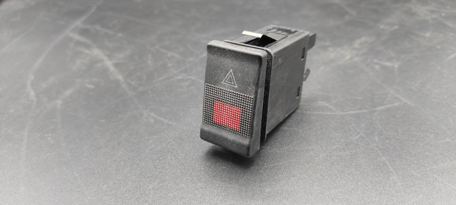Audi A6 C4 1995 Hazard Light Warning Switch Button 4A0941509