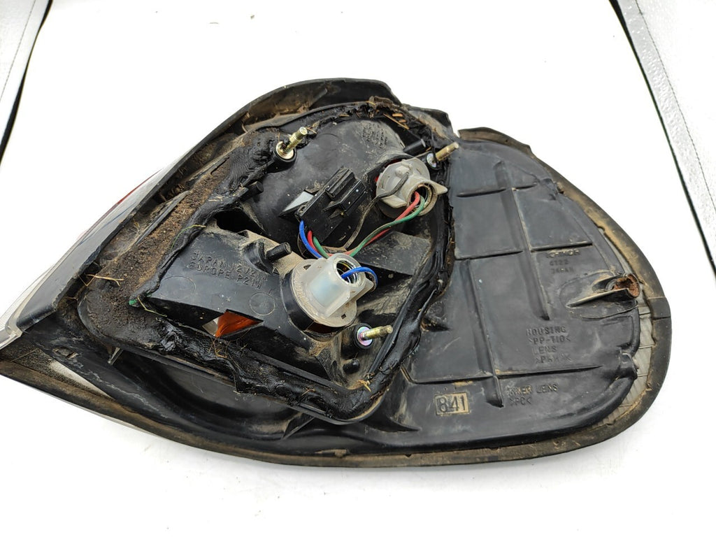 Subaru Legacy BG Combi 1997 LHD Rear Left Side Taillight Light 4722B